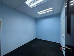 A'posh Bizhub (D27), Factory #588092861